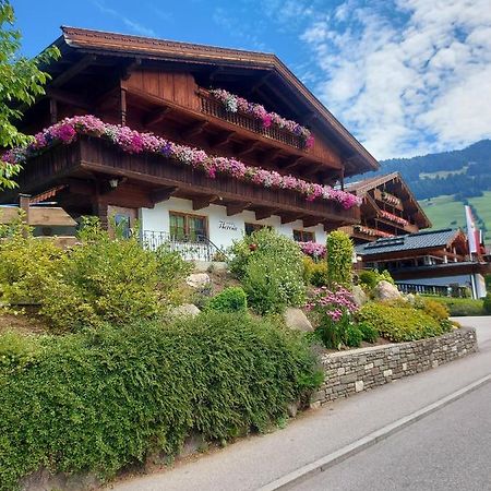 Haus Theresia Alpbach Bed and Breakfast Esterno foto